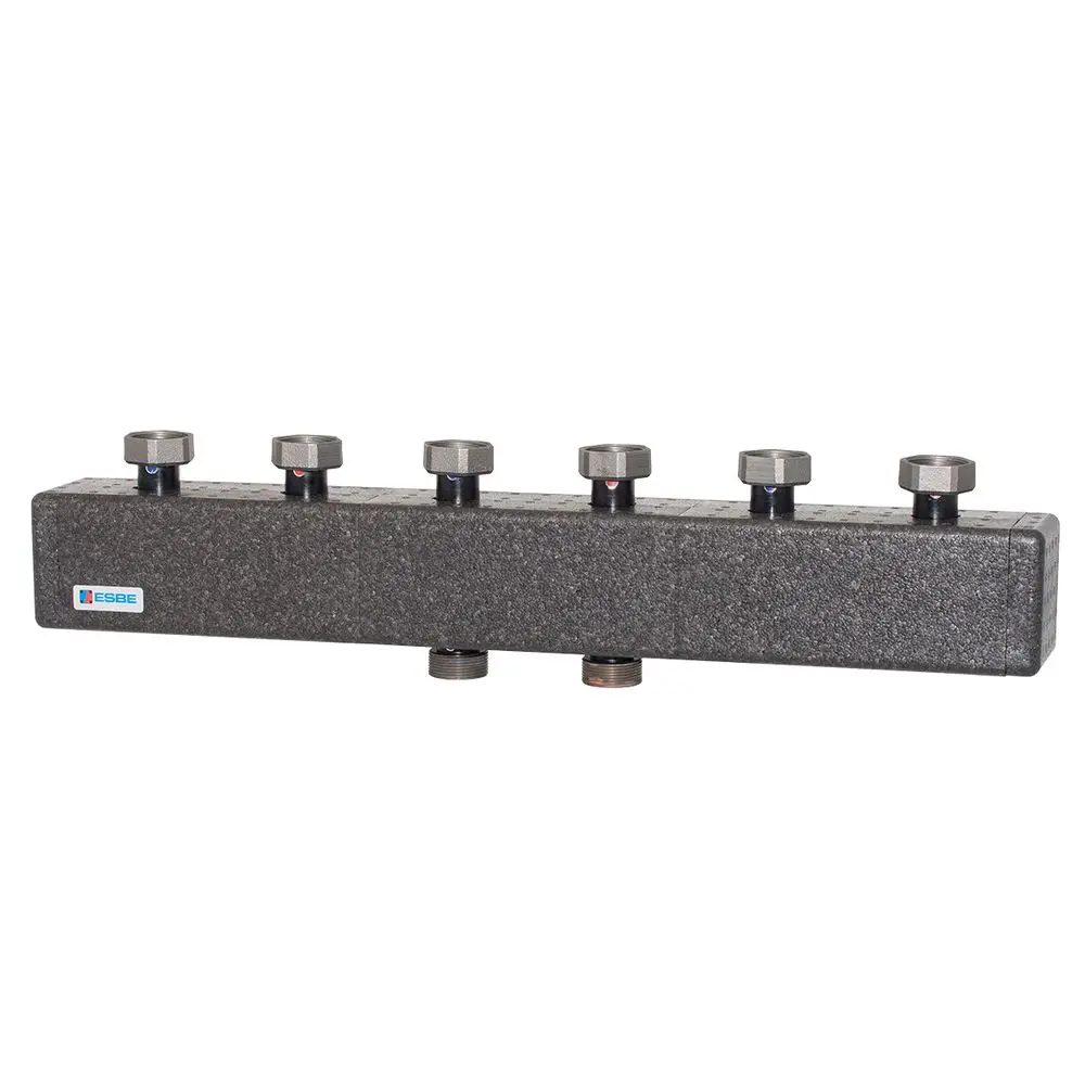 Verteilerbalken von ESBE mit mehreren Anschlussmöglichkeiten, gefertigt aus robustem Material, für Anwendungen in Heizungs- und Pumpsystemen.